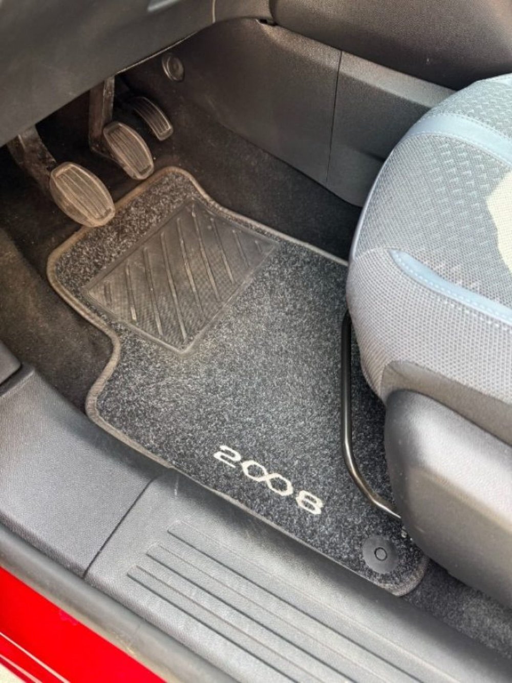 Peugeot 2008 usata a Reggio Calabria (10)