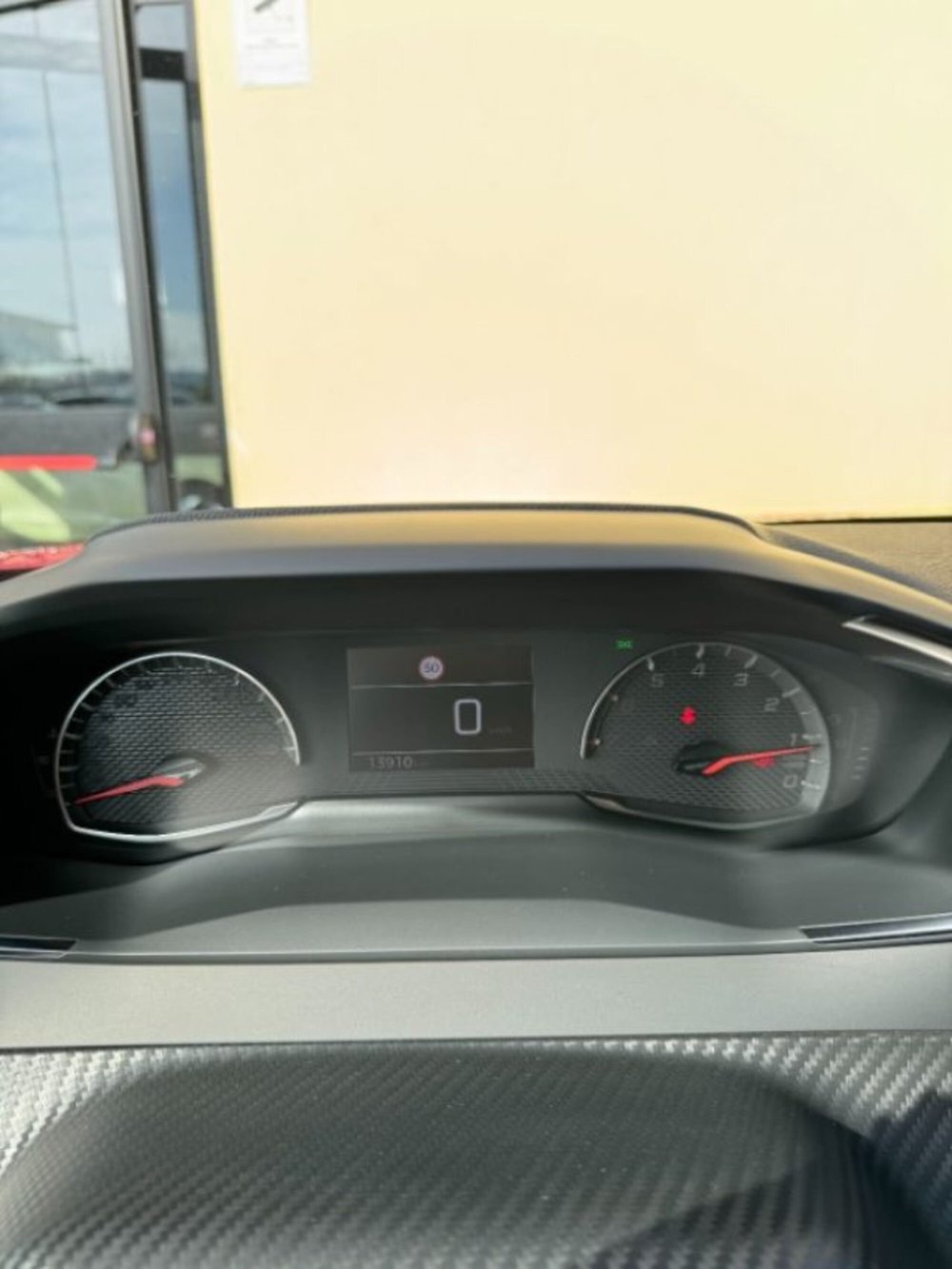Peugeot 2008 usata a Reggio Calabria (6)