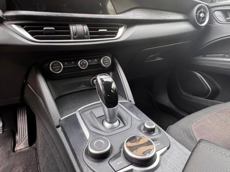 Alfa Romeo Stelvio usata a Reggio Calabria (5)