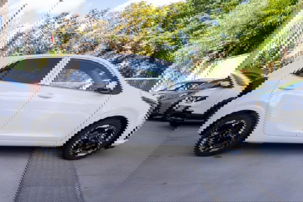 Kia Picanto nuova a Reggio Calabria (2)