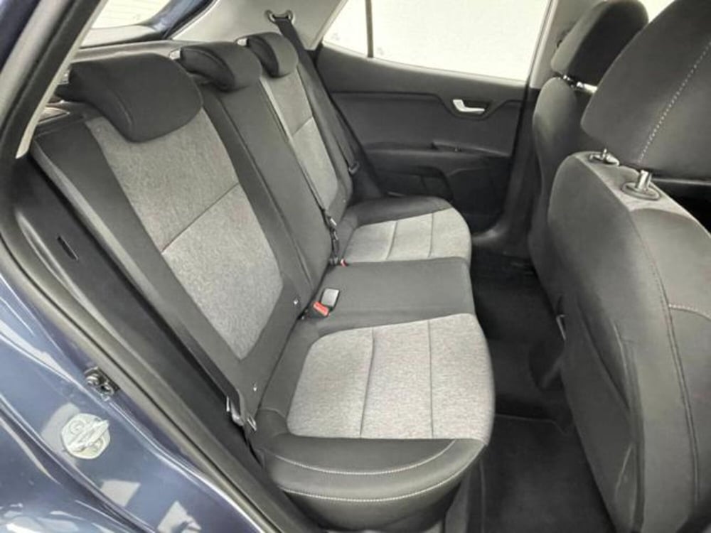 Kia Stonic usata a Como (6)