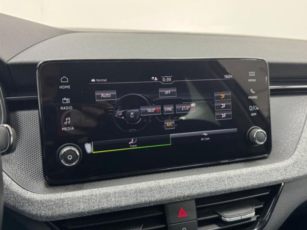 Skoda Kamiq usata a Como (16)