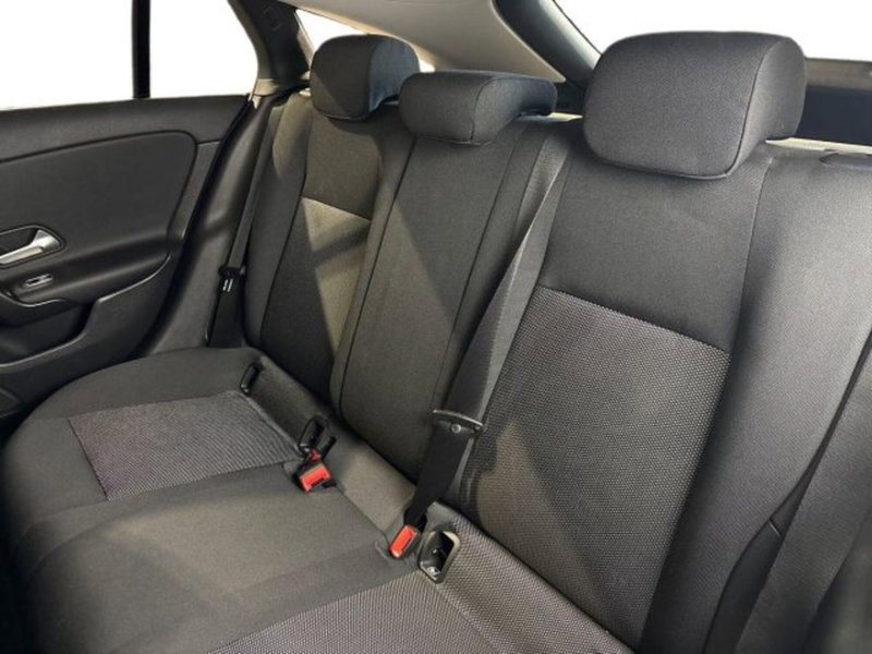 Mercedes-Benz CLA Shooting Brake usata a Bologna (15)