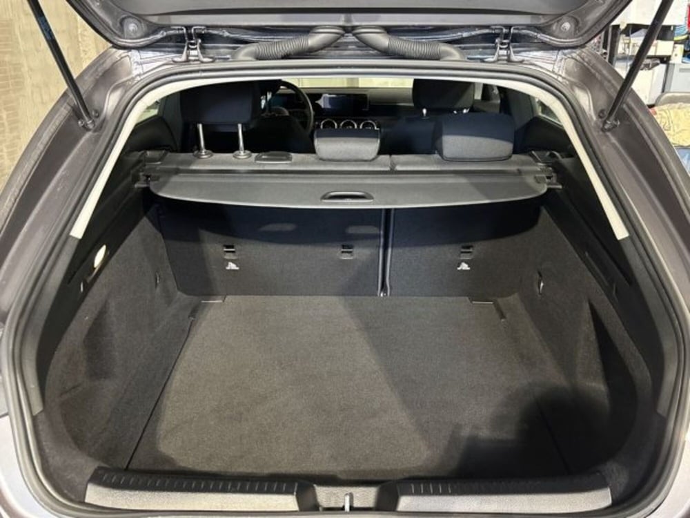 Mercedes-Benz CLA Shooting Brake usata a Bologna (8)