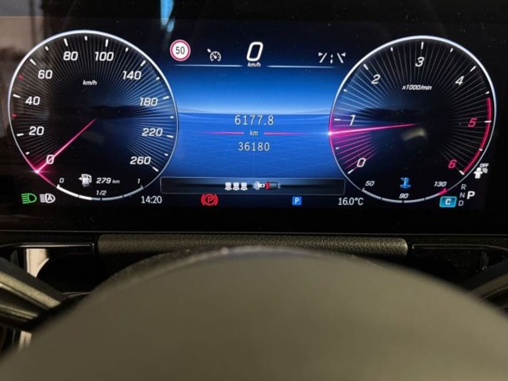 Mercedes-Benz GLA SUV usata a Bologna (13)