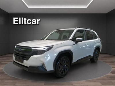 Subaru Forester 2.0 e-Boxer MHEV CVT Lineartronic 4dventure nuova a Magenta
