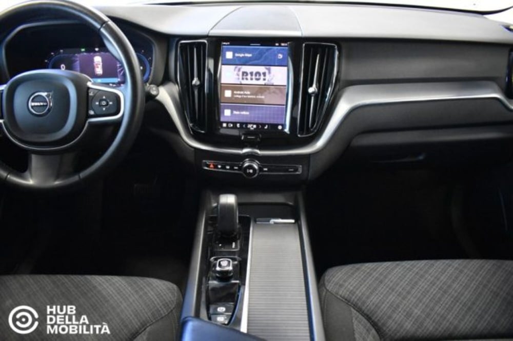 Volvo XC60 usata a Perugia (11)