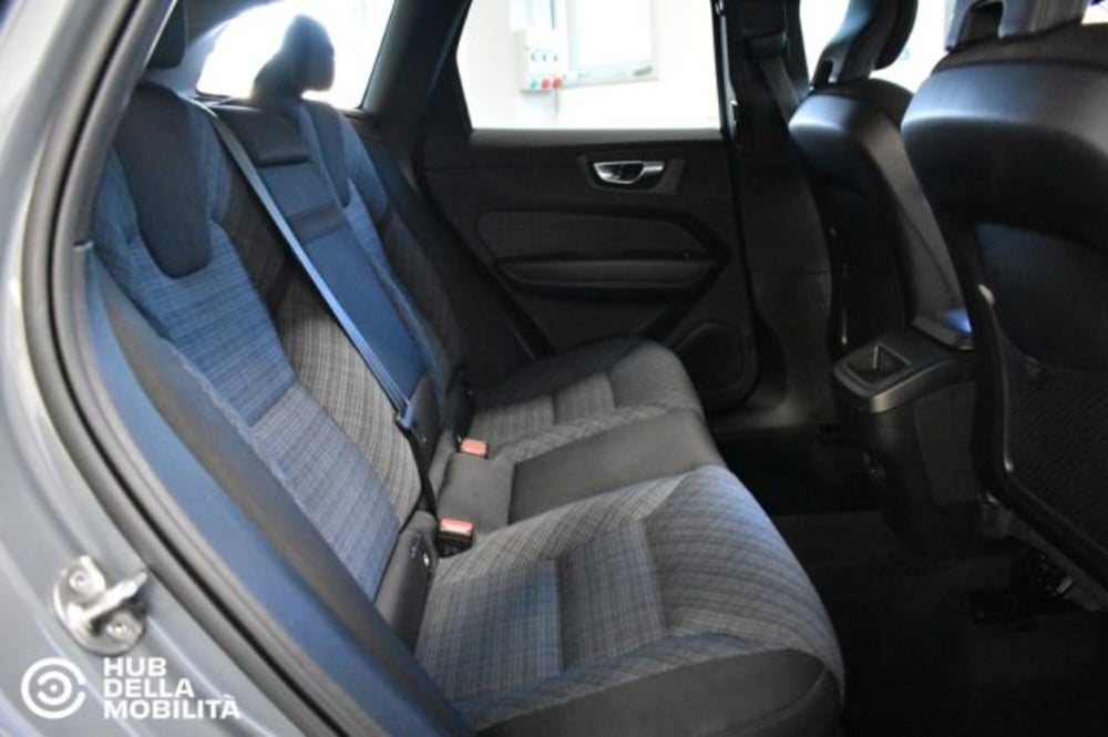 Volvo XC60 usata a Perugia (20)