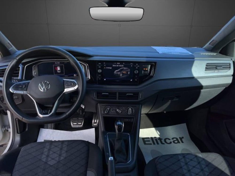 Volkswagen Taigo usata a Novara (14)
