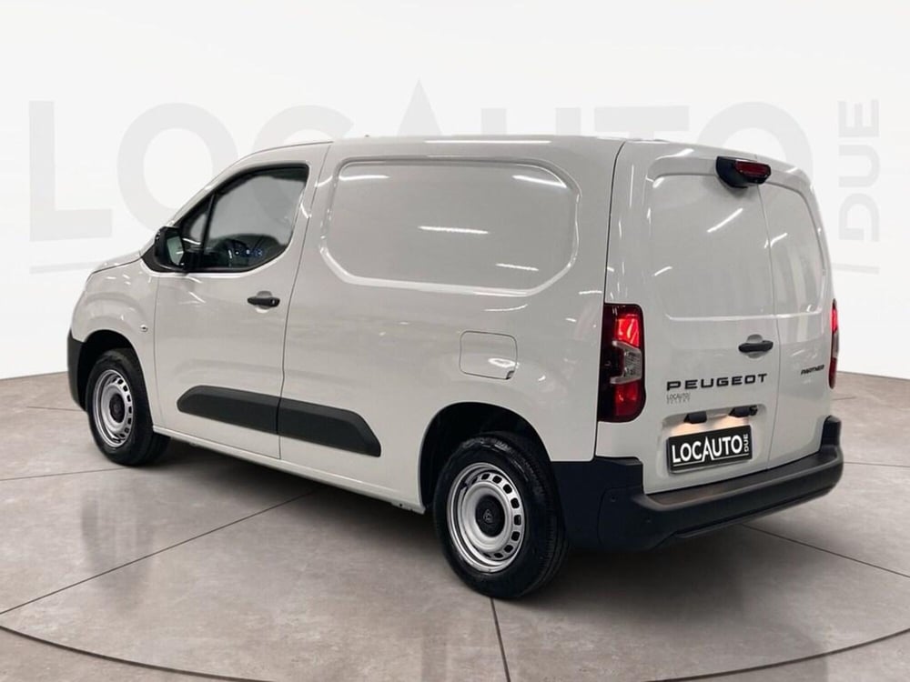 Peugeot Partner Furgone nuova a Torino (5)