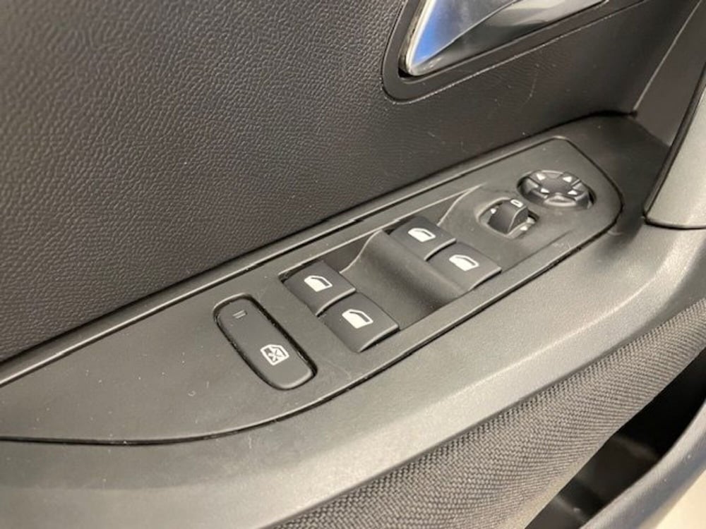 Peugeot 2008 usata a Alessandria (12)