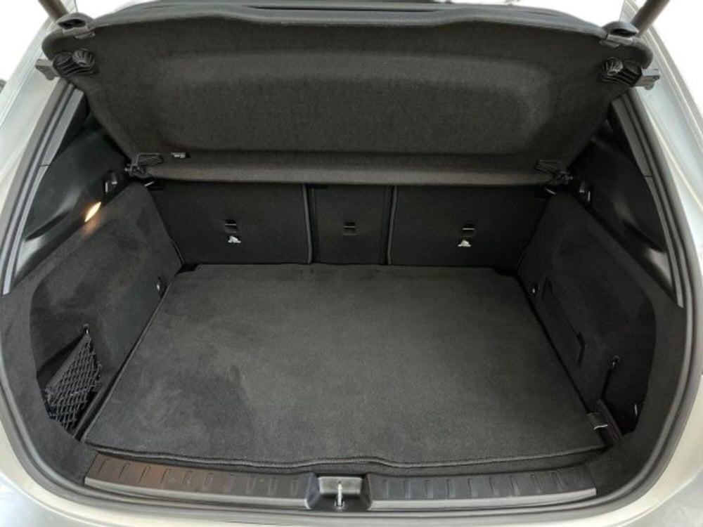 Mercedes-Benz GLA SUV usata a Verona (13)