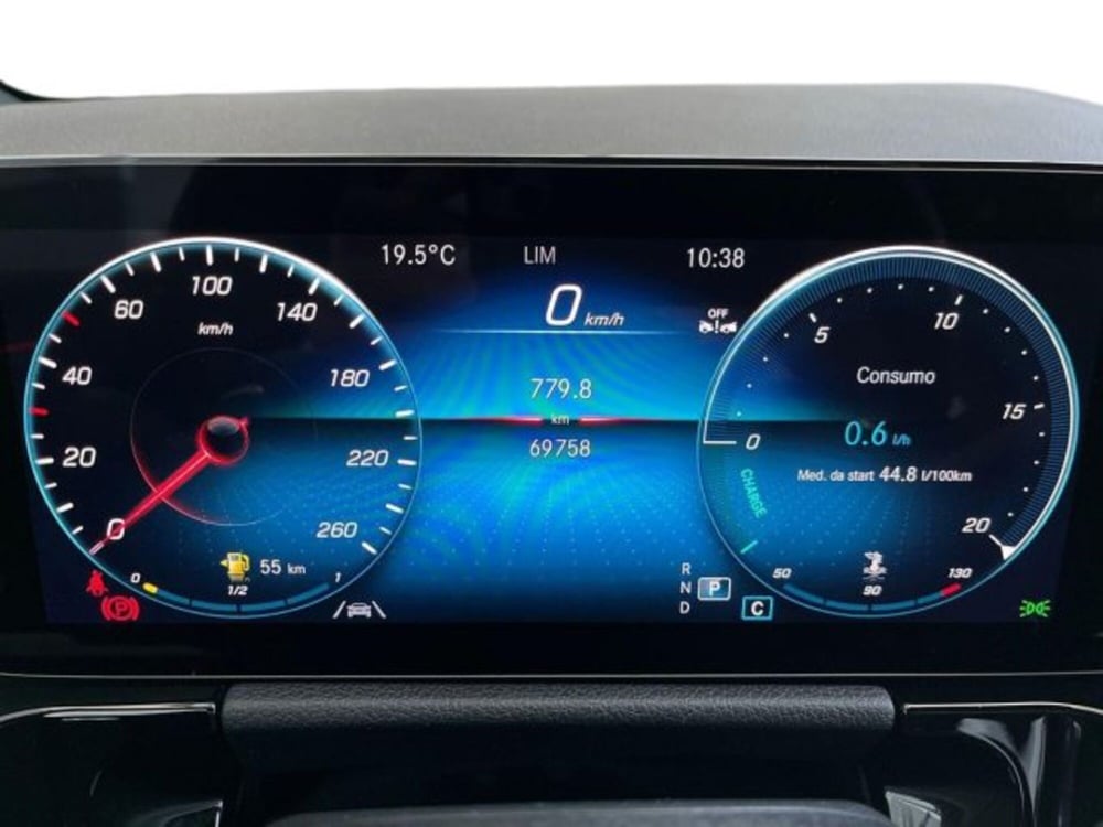 Mercedes-Benz GLA SUV usata a Verona (8)