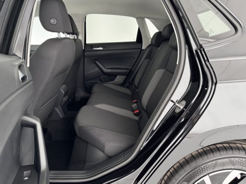 Volkswagen Polo nuova a Vicenza (8)