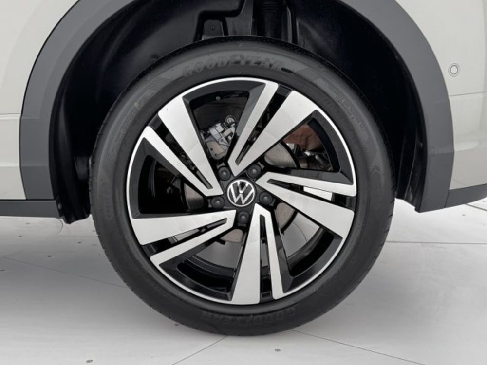 Volkswagen T-Roc nuova a Vicenza (6)