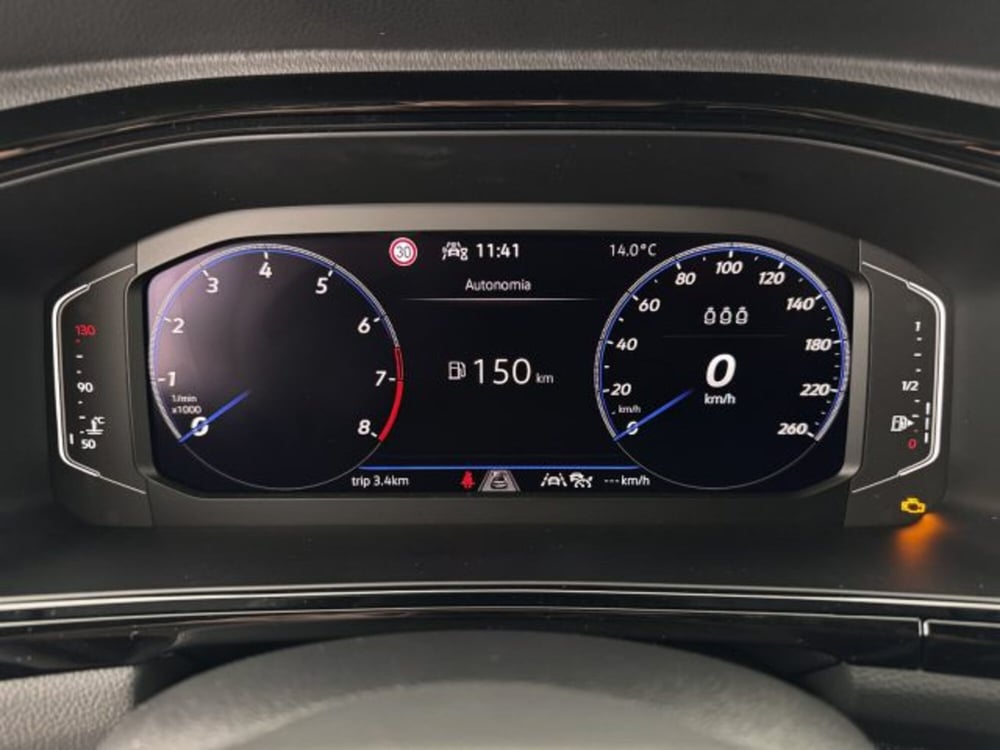 Volkswagen T-Roc nuova a Vicenza (13)