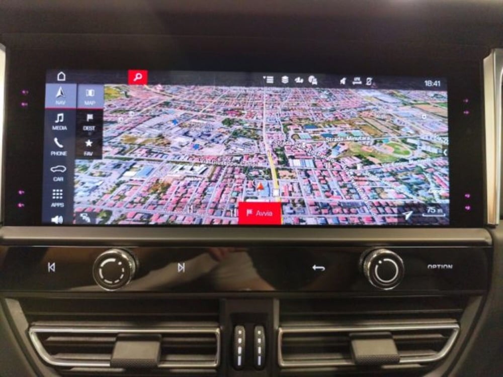 Porsche Macan usata a Modena (8)
