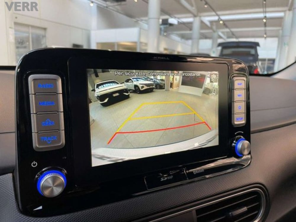 Hyundai Kona usata a Milano (10)