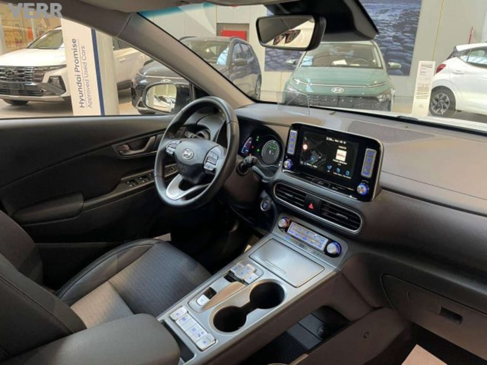 Hyundai Kona usata a Milano (8)