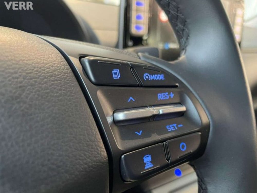 Hyundai Kona usata a Milano (9)