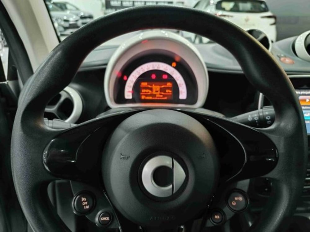smart Fortwo usata a Catania (17)