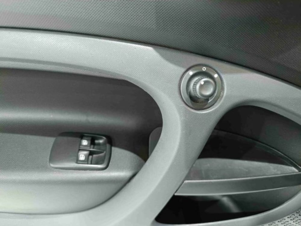 smart Fortwo usata a Catania (18)