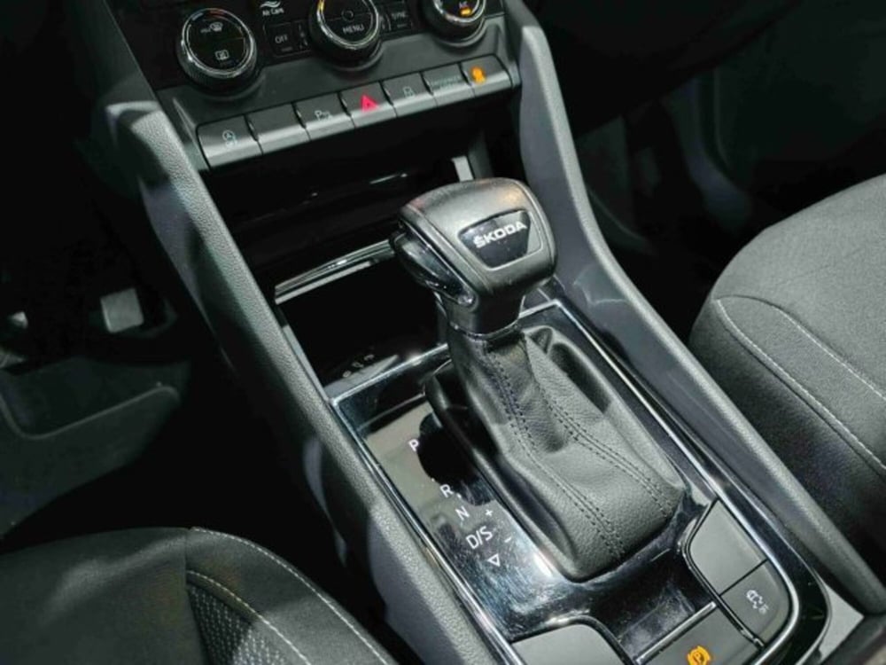 Skoda Karoq usata a Catania (8)