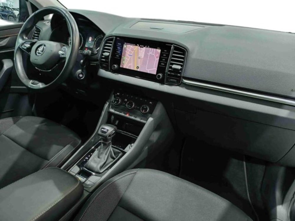 Skoda Karoq usata a Catania (9)