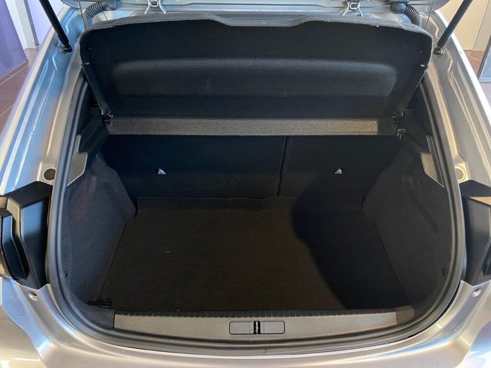 Peugeot 208 usata a Torino (9)