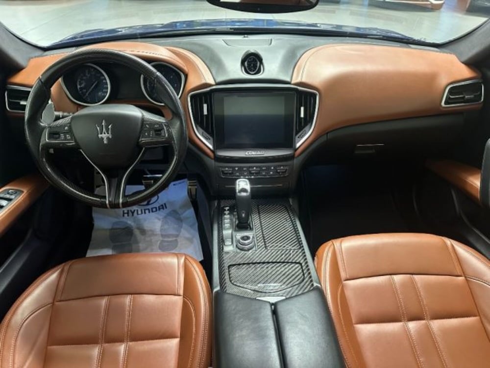 Maserati Ghibli usata a Cuneo (10)