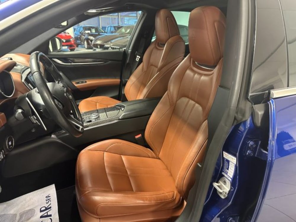 Maserati Ghibli usata a Cuneo (11)