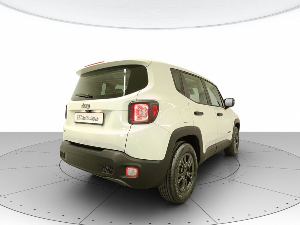 Jeep Renegade nuova a Ascoli Piceno (4)