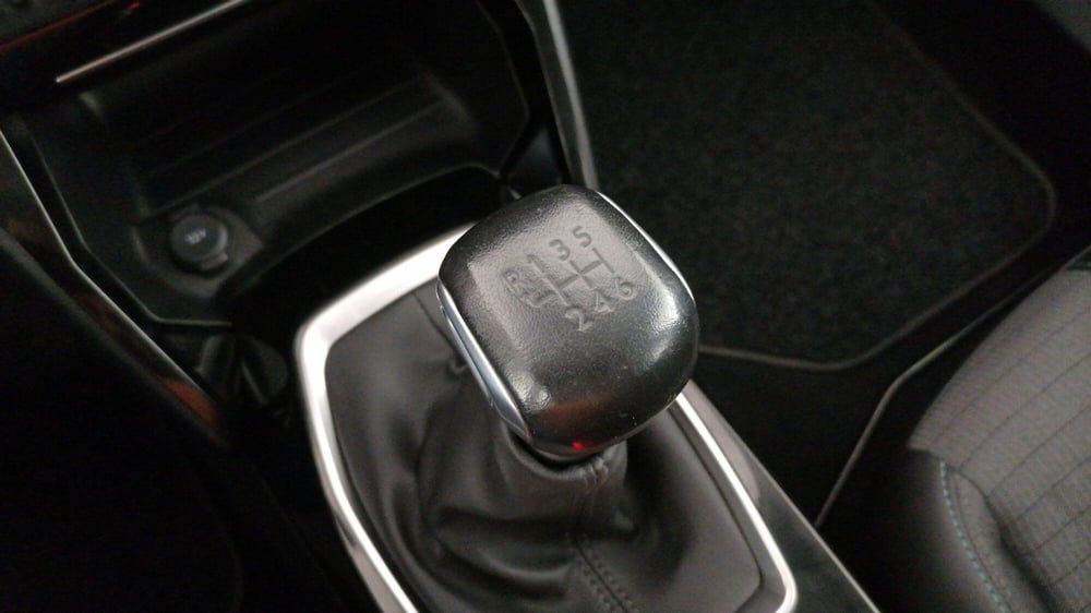 Peugeot 2008 usata a Roma (13)