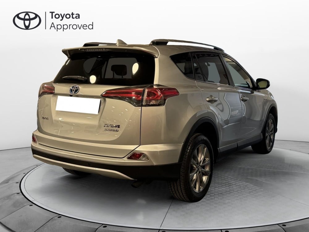 Toyota Rav4 usata a Brescia (5)