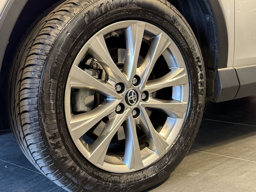 Toyota Rav4 usata a Brescia (6)