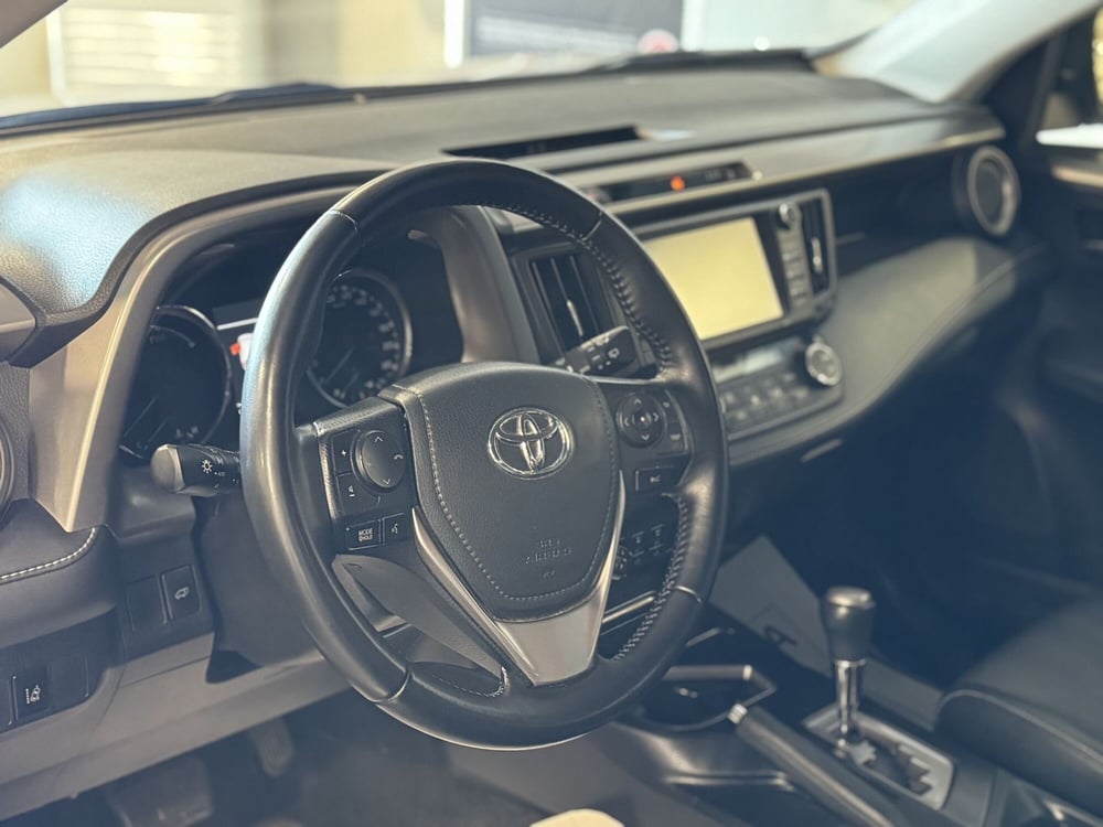Toyota Rav4 usata a Brescia (9)