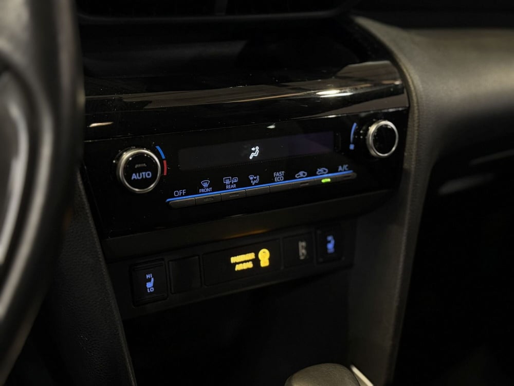 Toyota Yaris Cross usata a Brescia (13)