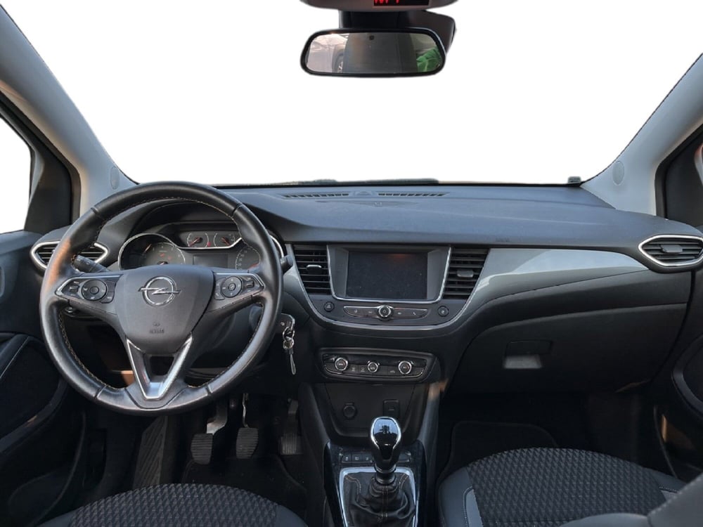 Opel Crossland X usata a Torino (6)