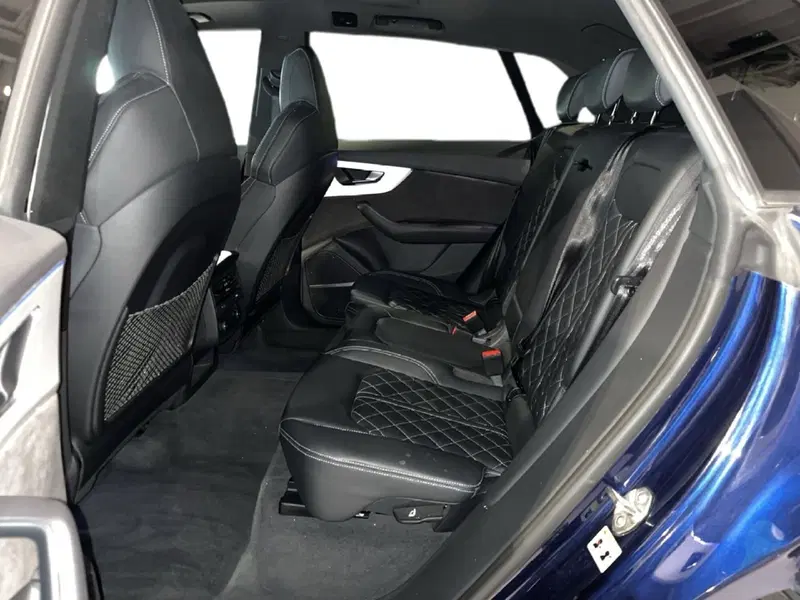 Audi RS Q8 usata a Torino (9)