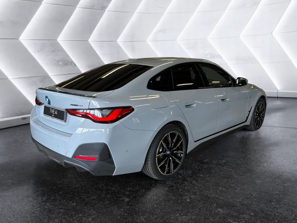 BMW i4 usata a Torino (5)