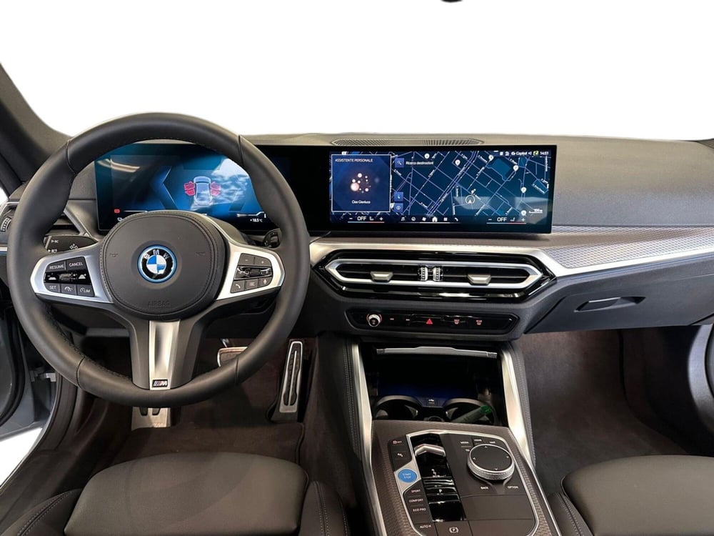 BMW i4 usata a Torino (9)