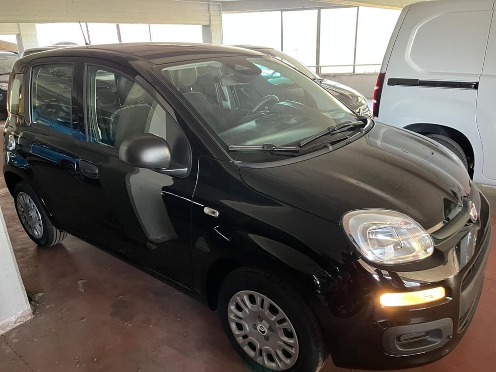 Fiat Panda Cross nuova a Milano (4)
