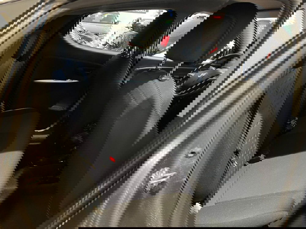 Lancia Ypsilon usata a Milano (12)