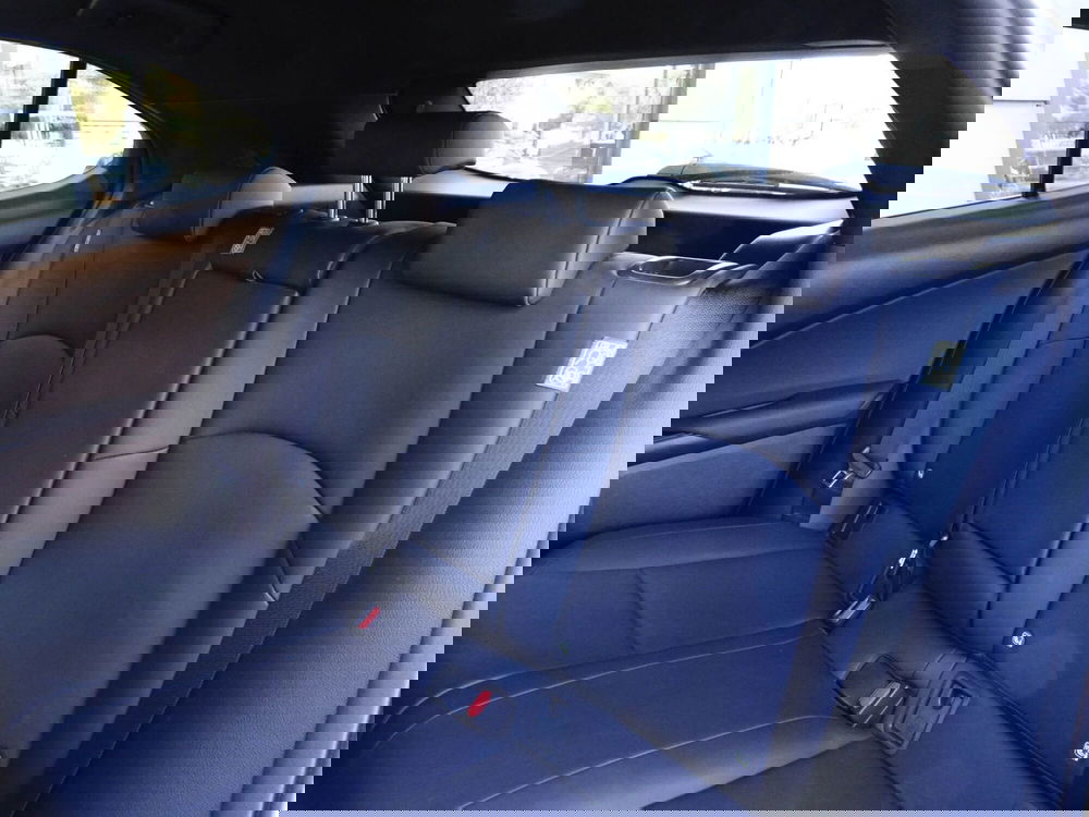 Lexus UX usata a Treviso (12)