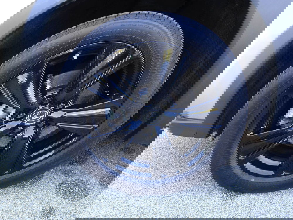 Lexus UX usata a Treviso (8)