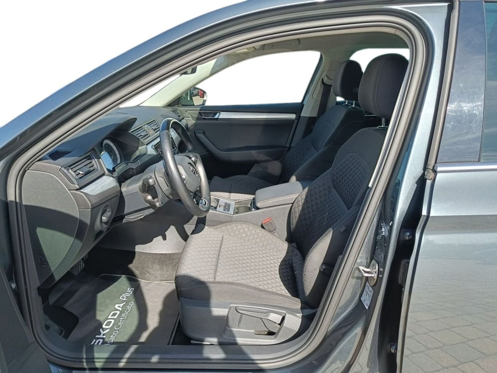 Skoda Superb Station Wagon usata a Prato (7)