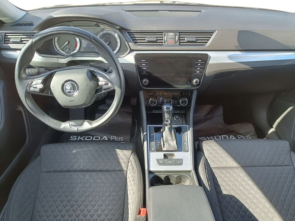 Skoda Superb Station Wagon usata a Prato (8)
