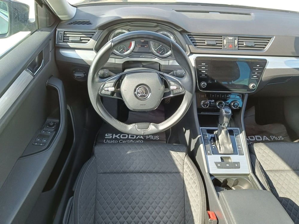 Skoda Superb Station Wagon usata a Prato (9)