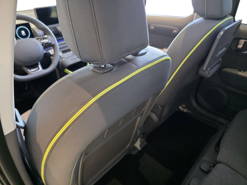 Hyundai Inster nuova a Pistoia (14)