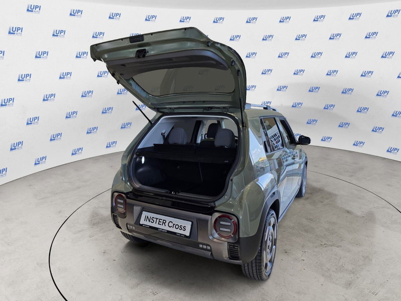 Hyundai Inster nuova a Pistoia (15)